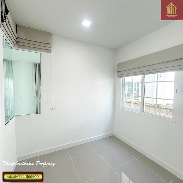 โกลเด้น นีโอ สุขุมวิท-ลาซาล 9