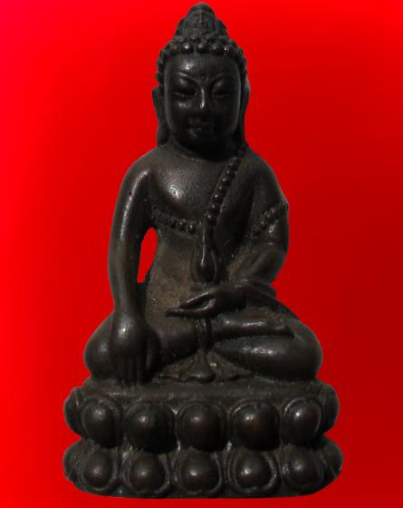 พระหล่อท้าวเวศสุวรรณเนื้อสวยค่ะ รูปที่ 13