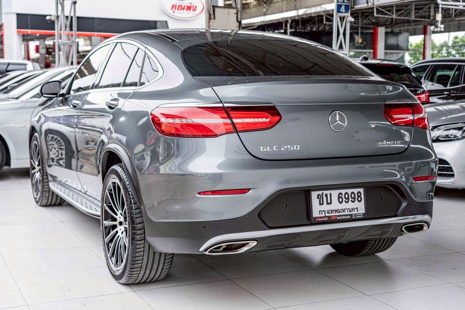 รหัสรถ NP6998 BENZ GLC250 Coupe 4MATIC 2019 10