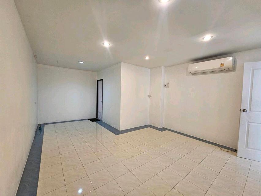 ให้เช่าคอนโด บดินทร์ สวีท โฮม (Bodin Suite Home) ห้องเปล่า ใกล้ MRT สถานีมหาดไทย(N.2118) 1