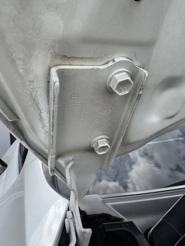 LEXUS IS 300h LUXURY ประกันชั้น 1 เจ้าของขายเอง สภาพป้ายแดง รูปที่ 18