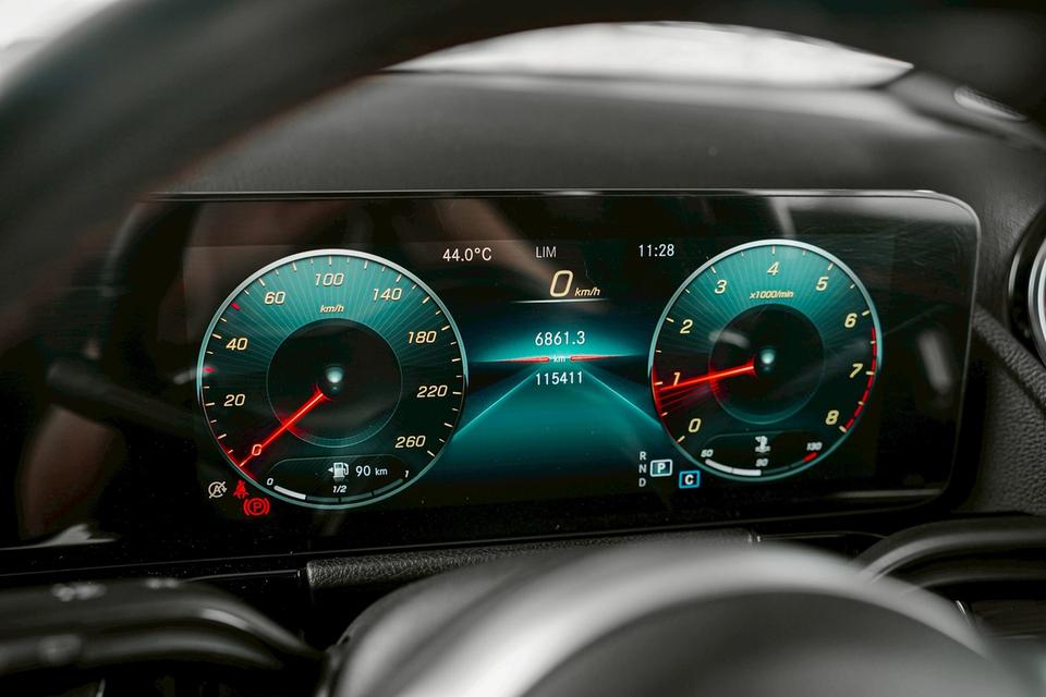 รถยนต์มือสอง Benz GLA200 รูปที่ 11