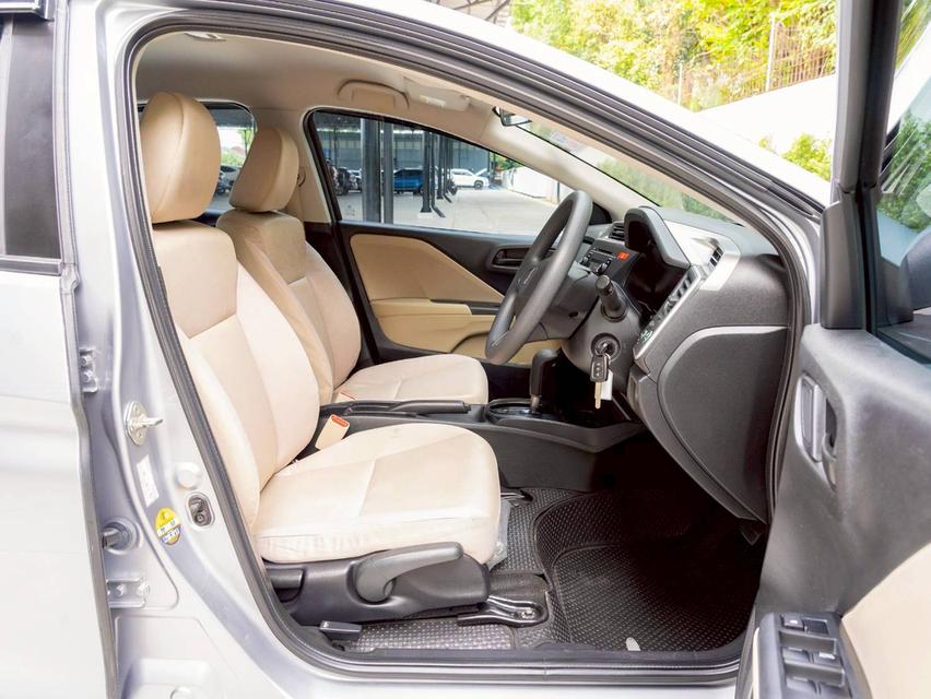 Honda City 1.5S ปี จด 2017 12