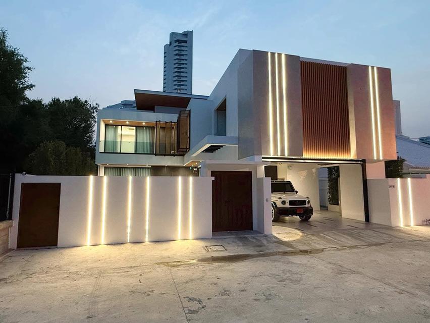 For rent pool villa Jomtien 300k/month  1