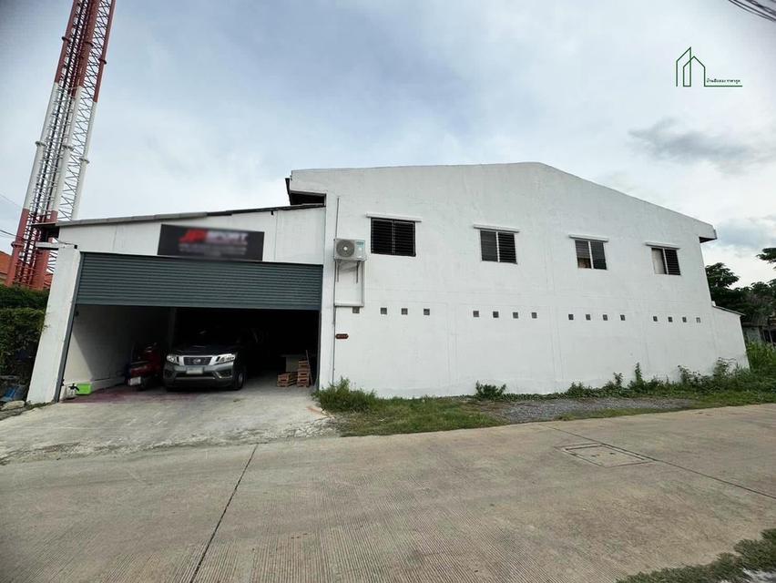 โกดังลำลูกกาคลอง 3 เพิ่งรีโนเวทใหม่ สภาพพร้อมใช้งาน 200 ตรว. 11