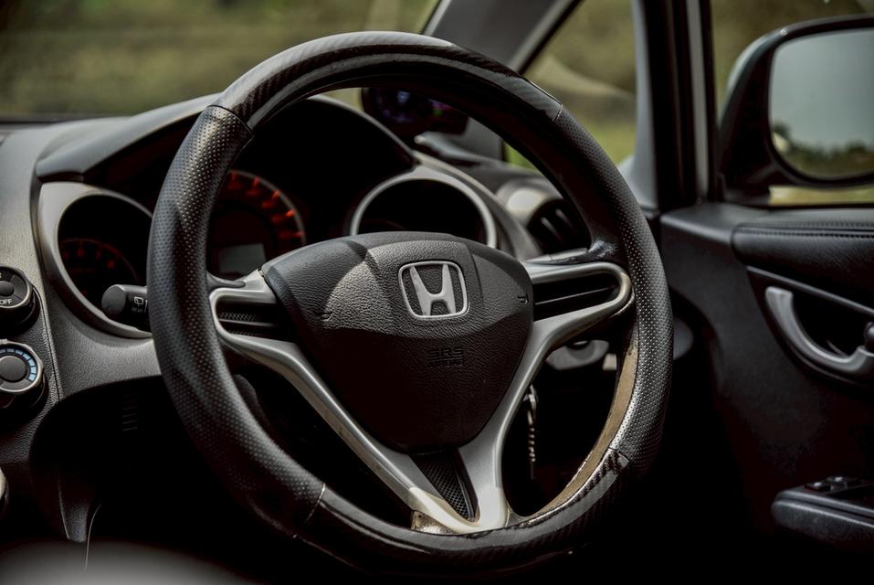 รหัสรถ CBL3217 HONDA Jazz 1.5 V [GE] i-VTEC AT 2009 12