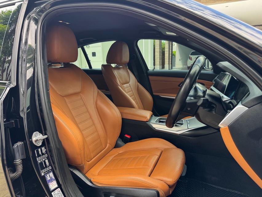 รหัสรถ AVA3133 ☃️  BMW 320d Msport Top สุด ปี 2022 13
