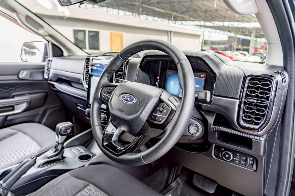 รหัสรถ NP5040 FORD RANGER 2.0 XLT DOUBLE CAB AT 2023 15