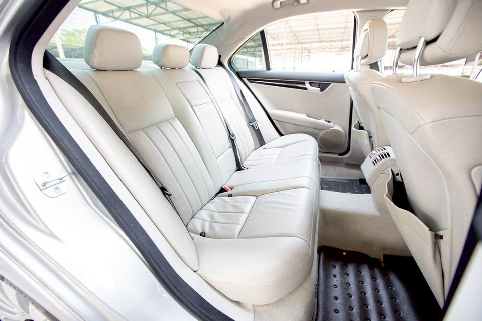 BENZ C200 KOMPRESSOR ปี 2010 สีเทา สวยสภาพดีมากๆ รูปที่ 10