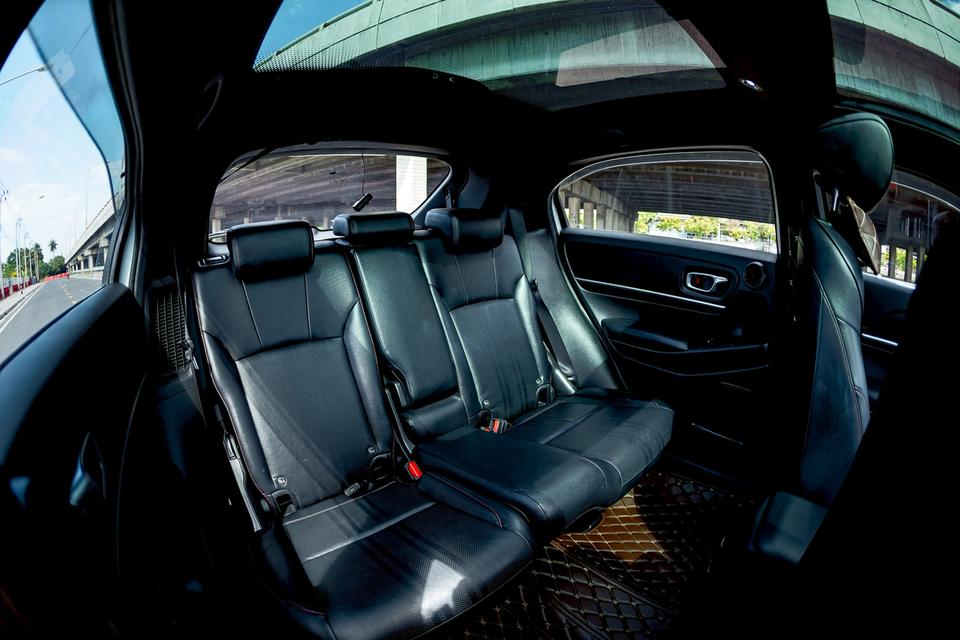 Honda HRV 1.5e:hev RS ปี22 18