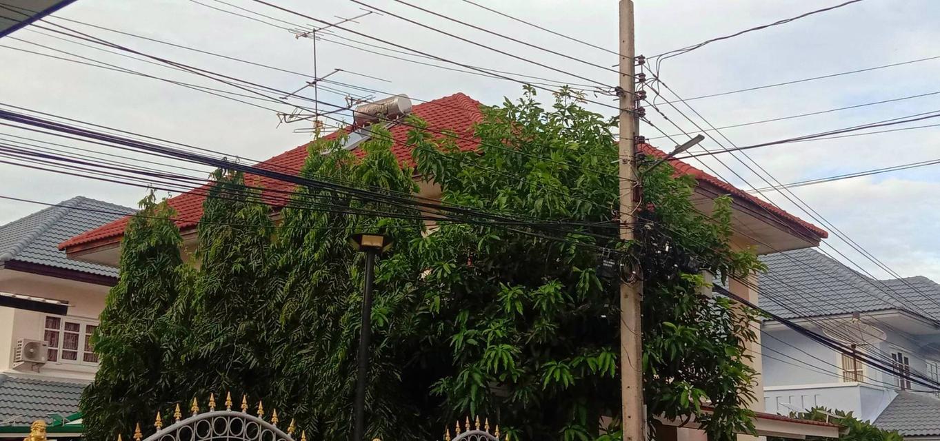 เจ้าของขายเอง บ้านเดี่ยว 2 ชั้น  เนื้อที่ 72 ตรว. บ้านพร้อมอยู่ 8