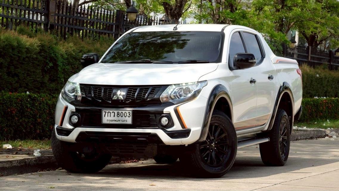 รหัสรถ KN8003  MITSUBISHI TRITON DOUBLE CAB PLUS เครื่องยนต์ 2.4 ATHLETE 2WD ปี 2018 เกียร์ ออโต้ (Auto)