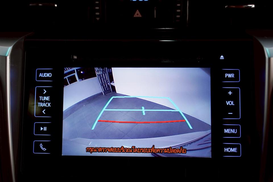 #TOYOTA FORTUNER 2.4 V AT ปี 2017 จด 2018 สี ขาว