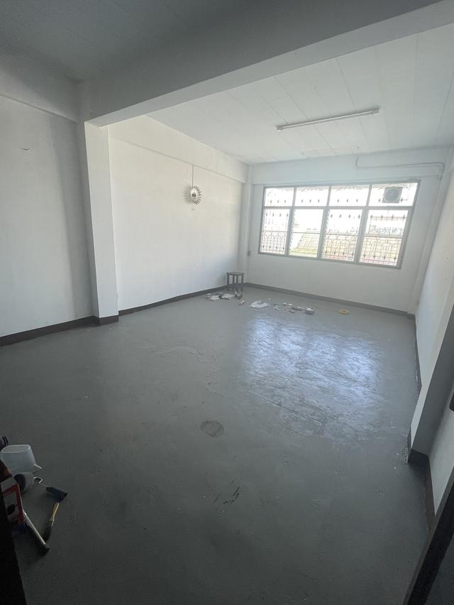 ให้เช่า ทาวเฮ้าส์ 4ชั้นครึ่ง 14