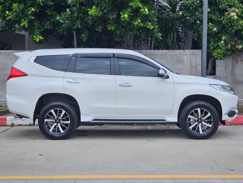 Mitsubishi Pajero 2.4GT ปี18 รูปย่อยที่ 4