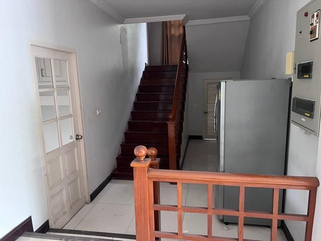 ให้เช่าบ้านเดี่ยว 2 ชั้น 100 ตรว. หมู่บ้านสวนนครินทร์ โครงการ1 ซ.ศรีนครินทร์ 46 ใกล้พาราไดซ์ 4