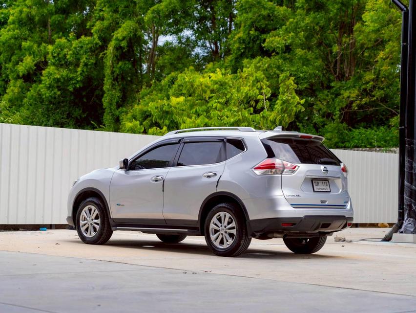 NISSAN X-TRAIL 2.0V 4WD ปี จด 2016 สภาพสวยเดิมๆ