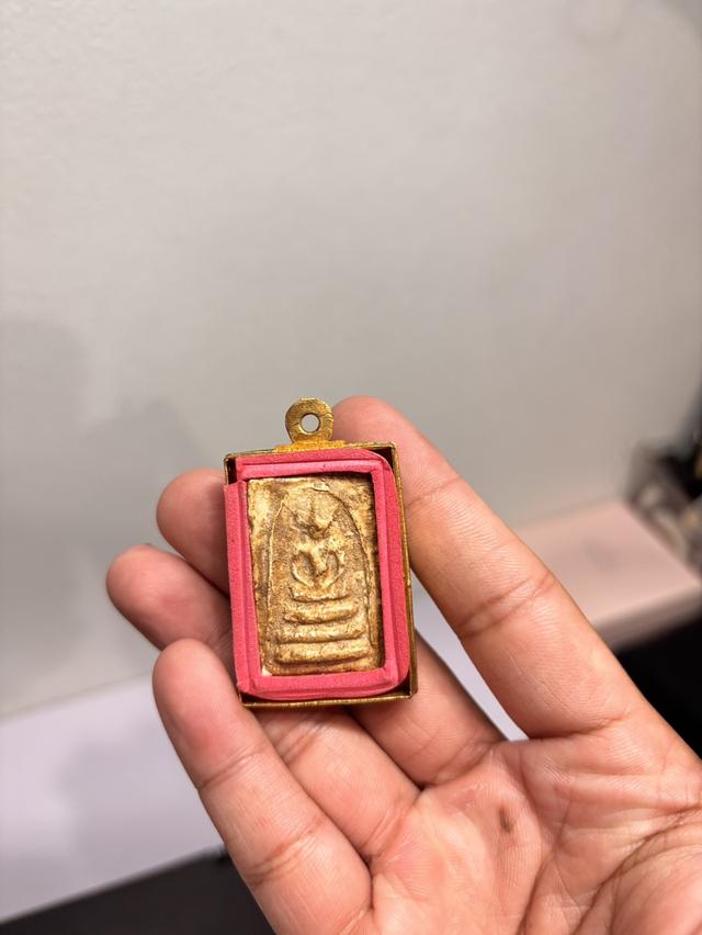 พระสมเด็จบางขุนพรหม พิมพ์อกครุฑ 13