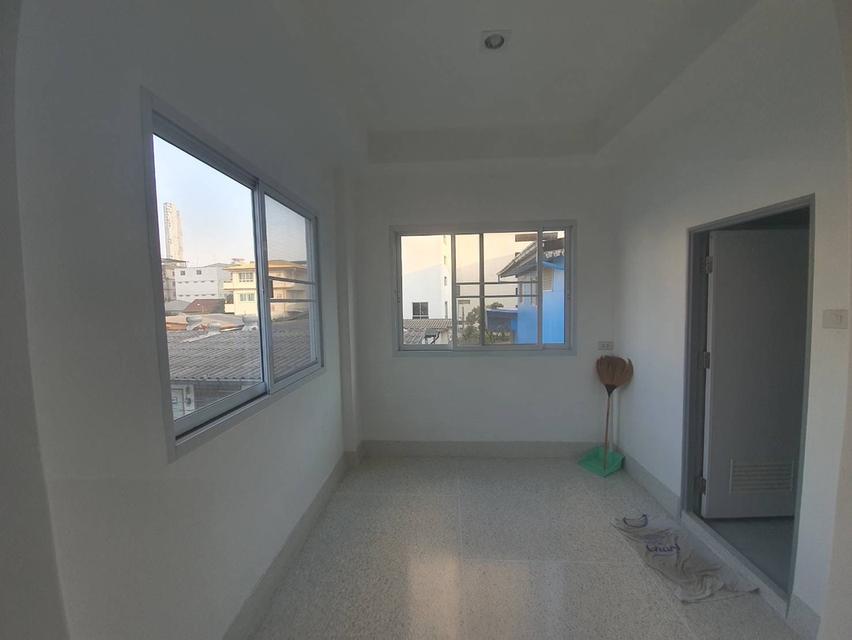 ขายตึกแถว ย่าน เจริญนคร ใกล้ไอคอนสยาม 8