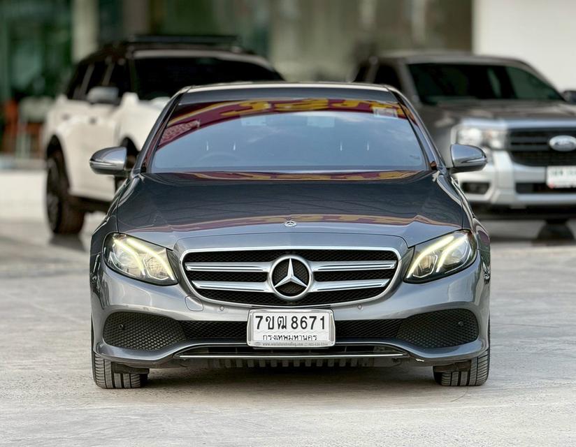 ปี 2018 BENZ E-CLASS, E350e 2.0 AVANTGARDE มือเดียวออกห้าง รูปที่ 2