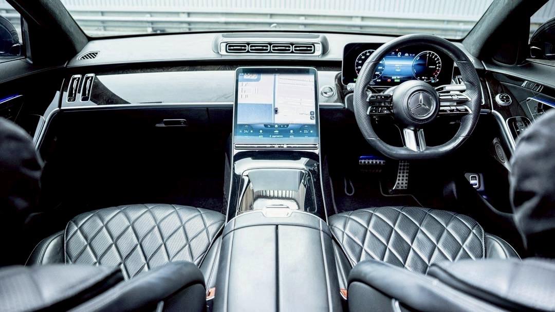 Mercedes-Benz S580e AMG Premium