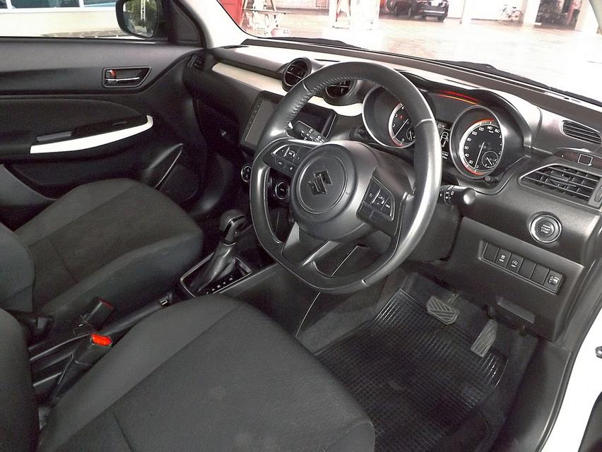 รหัสรถ KCY1407 SUZUKI SWIFT ECO 1.2 GLX AUTO ปี 2018 12