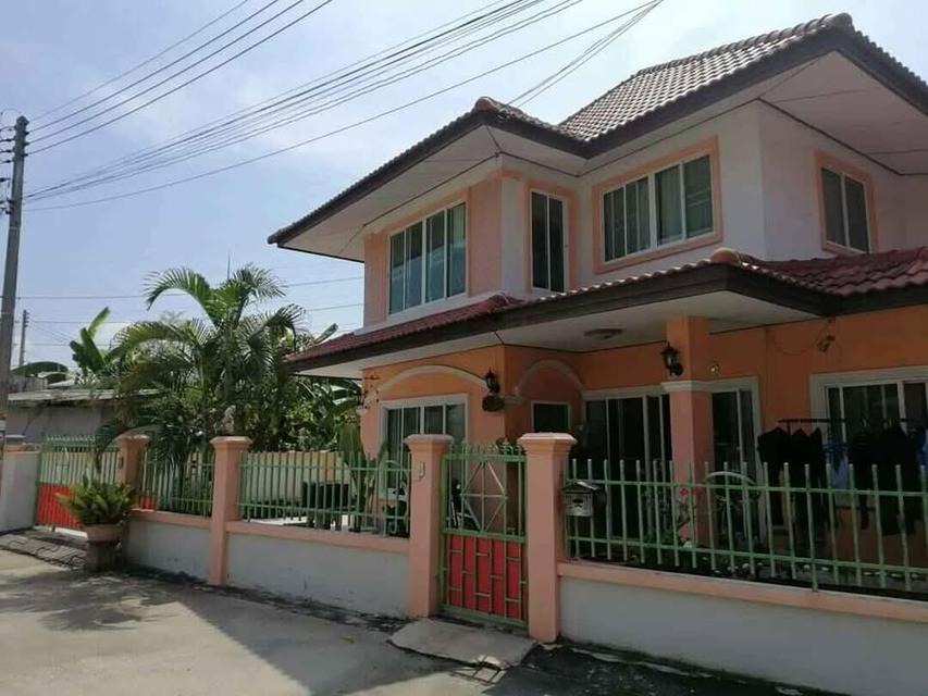 ขายบ้านเดี่ยว 2 ชั้น ม.ประภัสสร6 พร้อมเข้าอยู่ ทำเลดี เดินทางสะดวก ใกล้ถนนสุขประยูร ต.หนองกะขะ พานทอง ชลบุรี 2