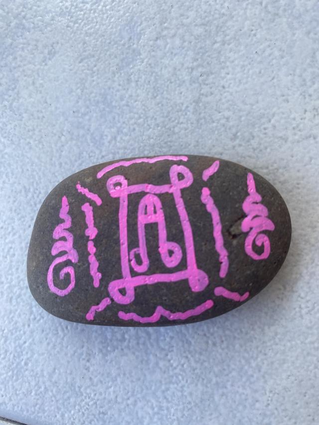 หินปลุกเสกนะจังงังนะมิ้คิคิปลุกเสกโดยหลวงพ่อone touchปี4949