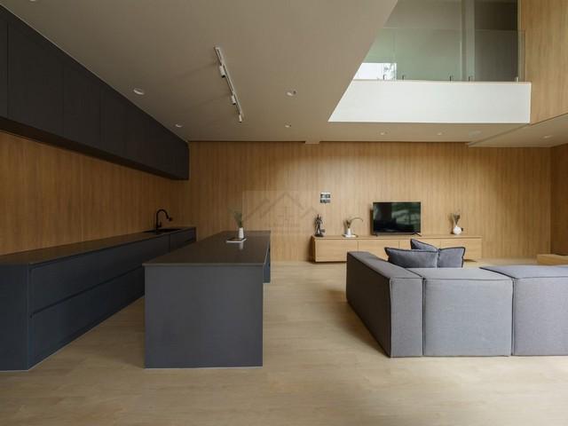 ขาย บ้านเดี่ยว สร้างใหม่ สไตล์ Modern Minimal ขนาด 125 ตรว 5 ห้องนอน พร้อมสระว่ายน้ำระบบน้ำเกลือ สวนขนาดใหญ่ ทำเลริมถนนใหญ่ ถนนสิรินธร  13