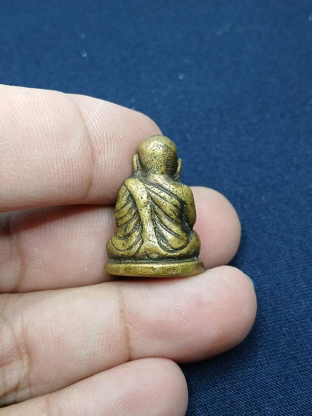 หลวงพ่อเงิน วัดบางคลาน 2