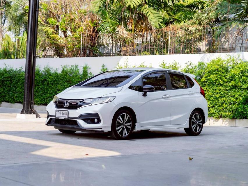 Honda jazz 1.5 RS ปีจด 2018 ♨️ #ประกันเครื่องเกียร์3ปี3หมื่นkm♨️