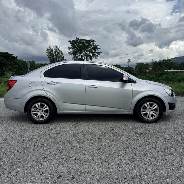CHEVROLET SONIC LT AUTO 2015 ❇️น็อตไม่ขยับ ไม่เคยชน ไม่เคยแก็ส ✅ภายในสะอาด ไมล์แท้9หมื่นโล ❇️ประหยัดน้ำมัน มีรับประกันรถ รูปที่ 8