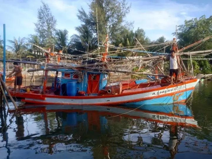 รีบขายเรือประมงใช้งานปกติ