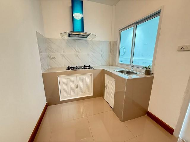 แฝดหลังริมชั้นเดียว บ้านรีโนเวทใหม่เฟอร์นิเจอร์ใหม่ทั้งหลัง 4