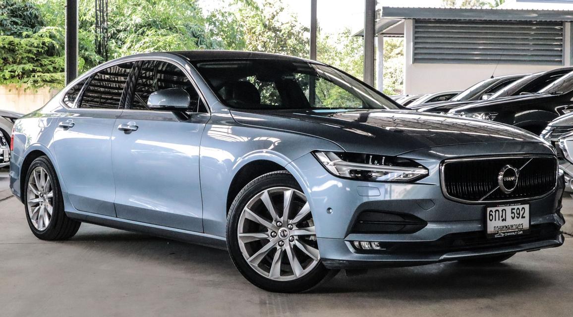 2018 VOLVO S90 2.0D4 MOMENTEM 2