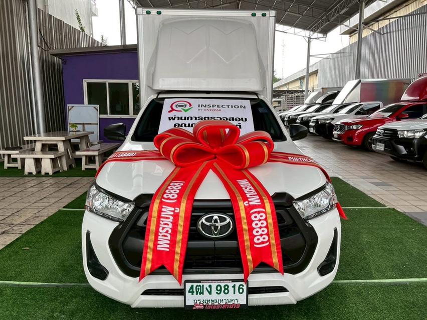 TOYOTA REVO SINGLECAB รุ่น ENTRY เครื่อง2.4cc.เกียร์ธรรม  ปี 2024 รถกระบะตู้บรรทุกCARGO-BOX  สภาพสวย พร้อมใช้งาน! ไมล์แท้100%คะ