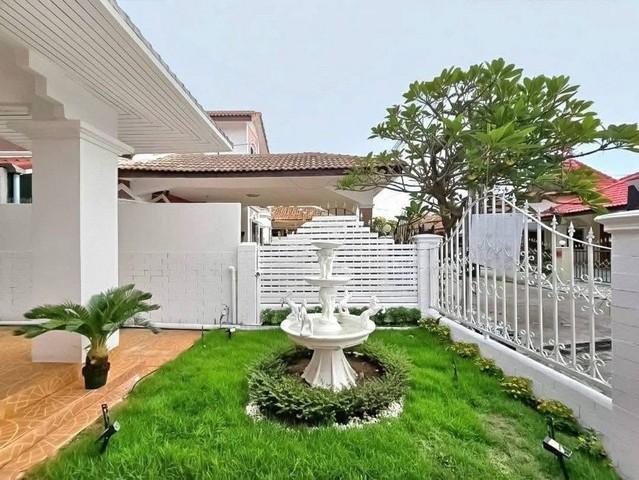 บ้านเช่า บ้านพร้อมอยู่ พิกัด เนินพลับหวาน ใกล้ตลาด เเละร้านสะดวกซื้อมากมาย