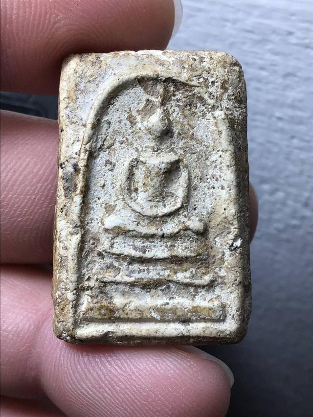 สนใจ พระสมเด็จ  สอบถามได้คะ