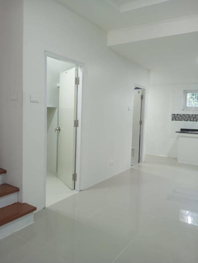 ขาย : ทาวน์เฮ้าส์ 3 ชั้น,เนื้อที่ 20 ตรว. ,หมู่บ้านปั้นทองนิเวศน์ 3 ถ.ลาดปลาเค้า ซอย 76  13