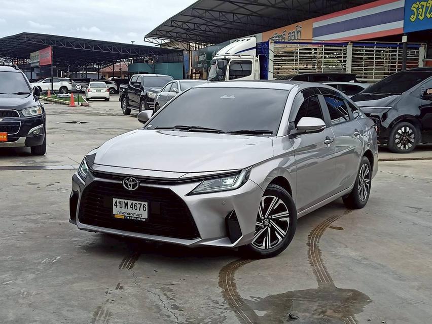 รถบุคคลTOYOTA YARIS ATIV, 1.2 PREMIUM ปี 2023 สีเทา AT 4ขพ4676 กรุงเทพฯเลขไมล์ 48,868 กม.ราคา 499,000 บาทเซลล์