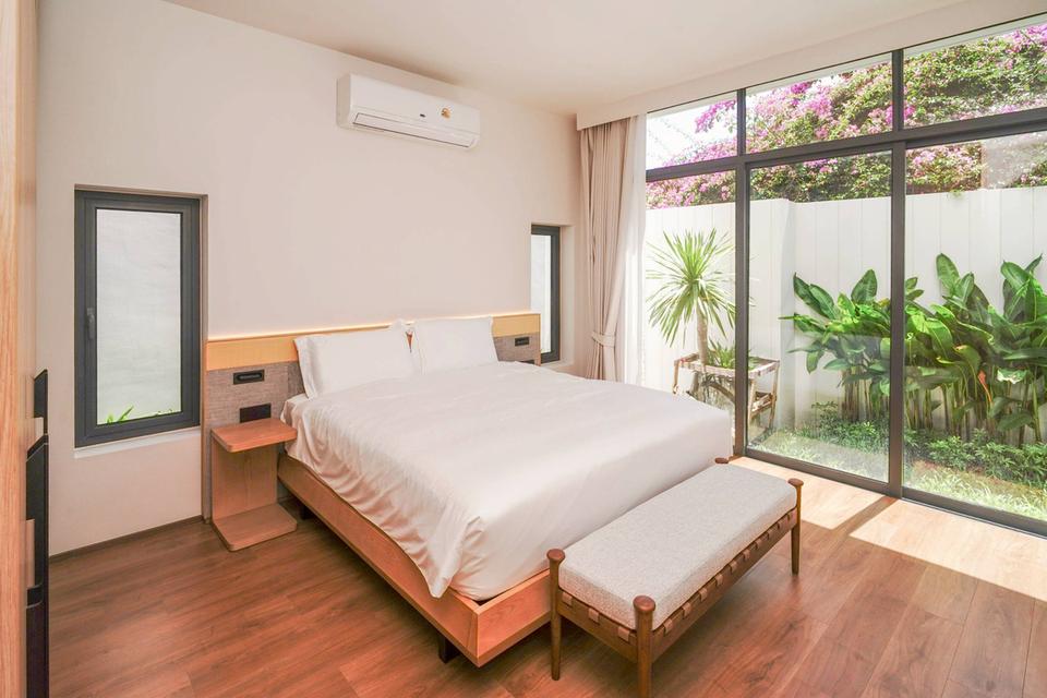 Modern Luxury Pool Villa in Chalong, Phuket – For Rent 11