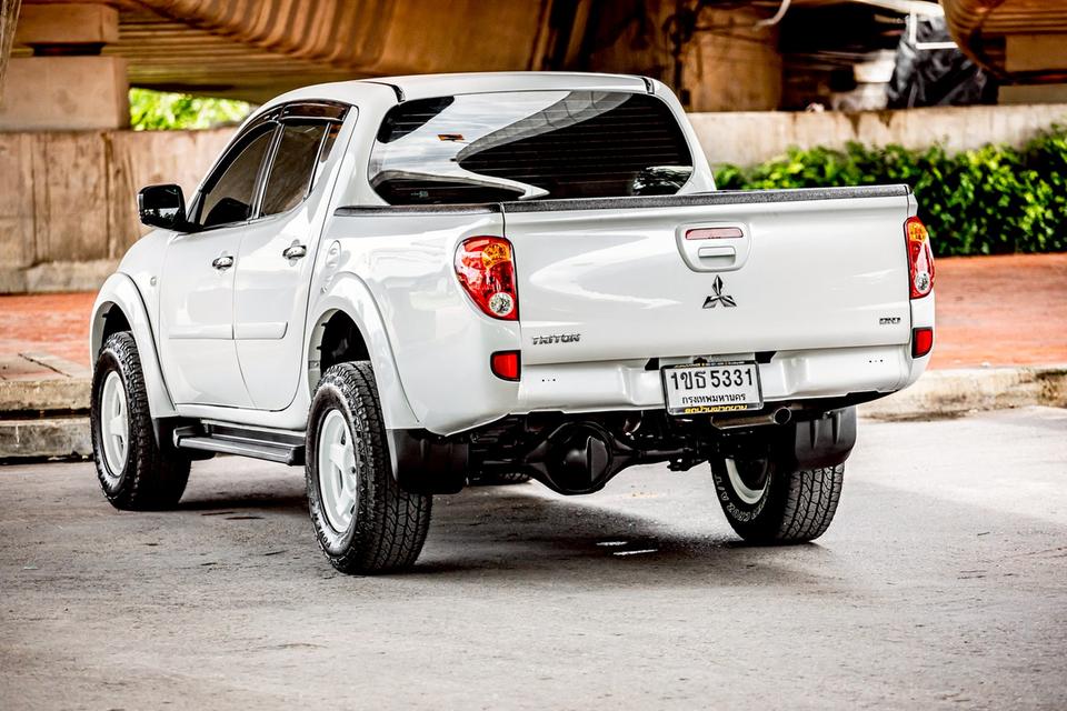 Mitsubishi Triton Plus Double Cab 2.5 Ddi Auto ปี 2012 สีขาว  7