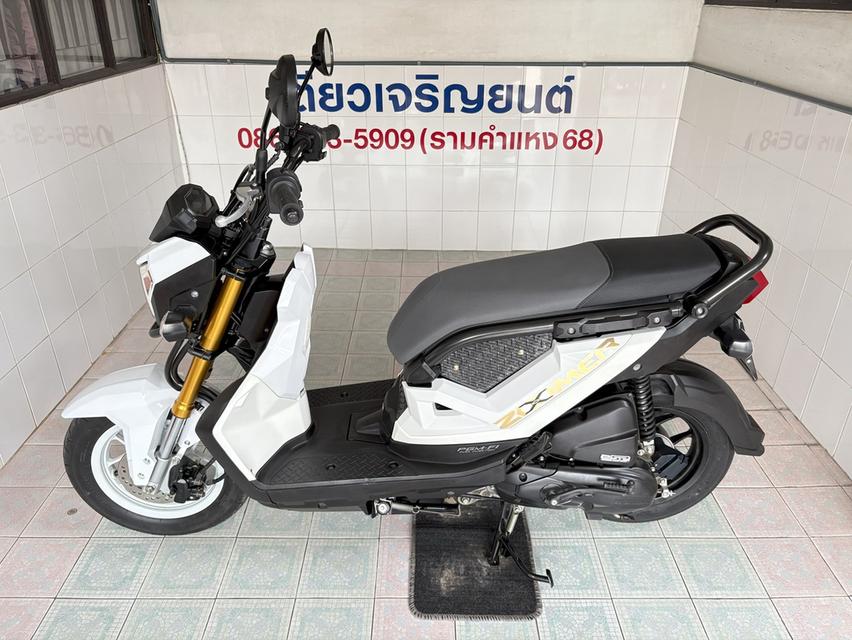 Zoomer-x สมุดคู่มือครบ รถสภาพเดิม ใช้งานน้อย ไม่ล้ม ไม่ชน เครื่องเดิมแน่นๆ ชุดสีสวย เอกสารครบ วิ่ง7000 กลางปี66 4