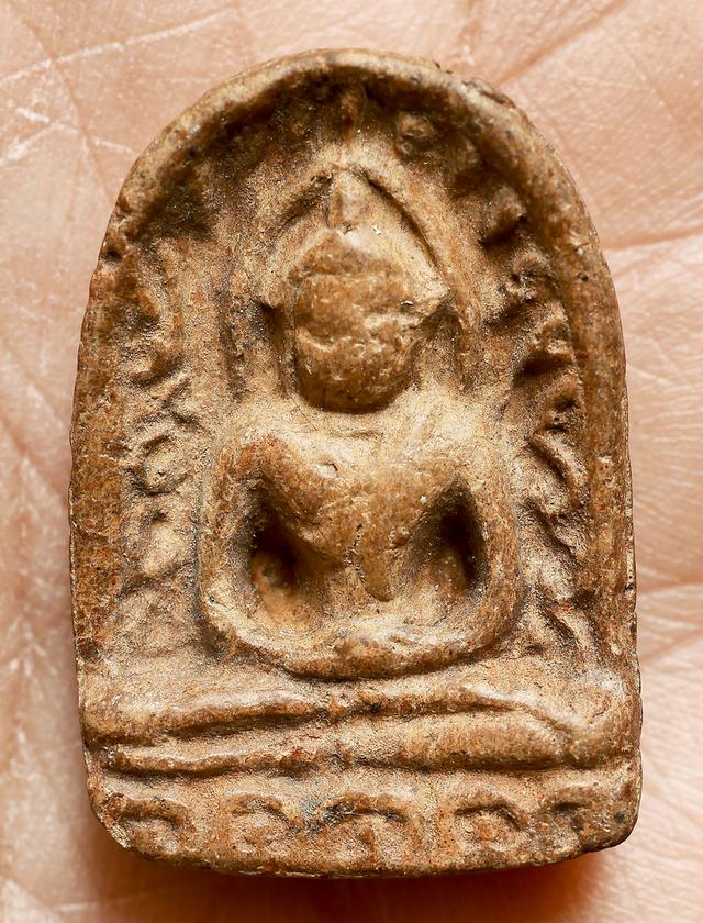 พระซุ้มกอ กำแพงเพชร พิมพ์ใหญ่มีกนก...เก่าๆ 6