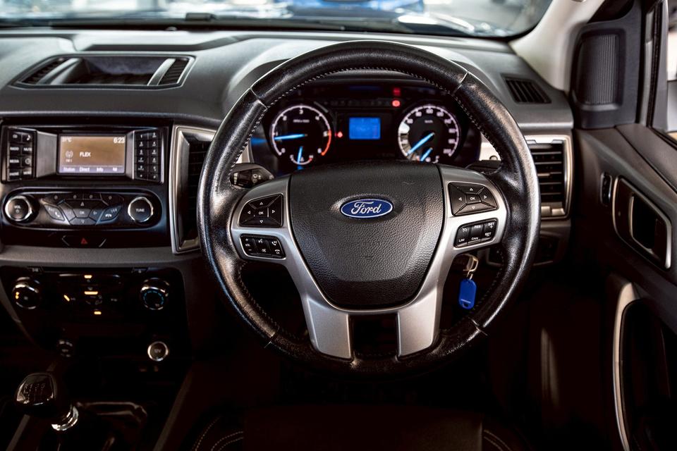 Ford Ranger 2.2 XLT Hi-Lander Double Cab ปี 2015 สีน้ำเงิน  17