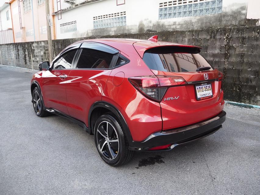 Honda HRV 1.8 RS Top  4