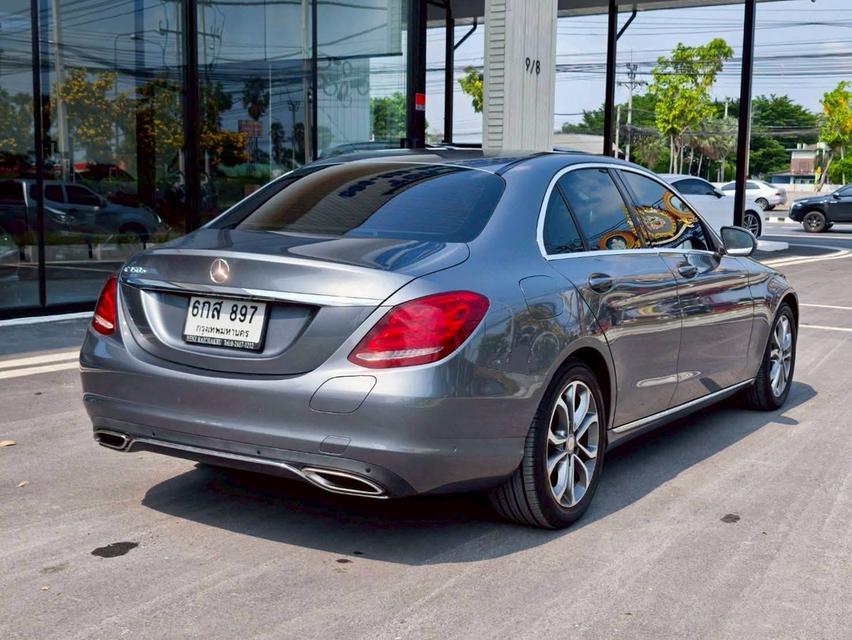 รหัสรถ KPV897 2017 BENZ C350e Avantgarde สีเทา 13