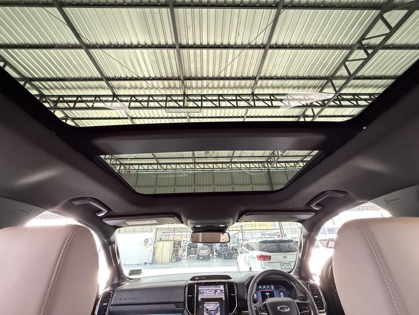 Ford Everest 2.0 Bi-Turbo Titanium+ (ปี 2022) SUV AT - 4WD 8