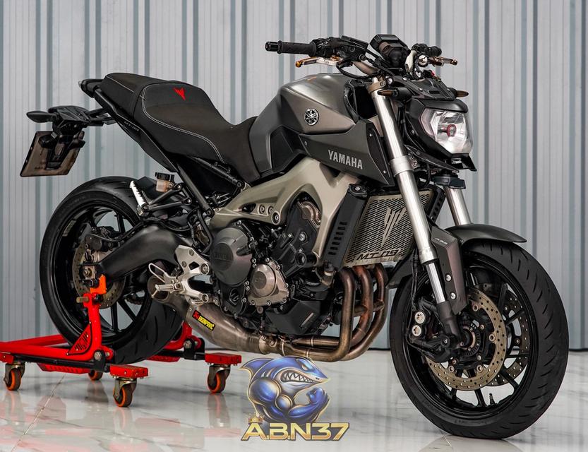 มอเตอร์ไซค์ Yamaha MT09 มือสอง ปี 2016