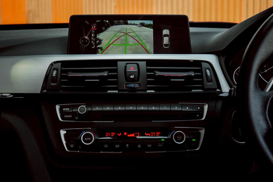 รหัสรถ CBL2322 BMW 320d GT Sport F34 AT 2017 รูปที่ 16